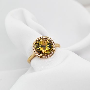 18ct Yellow Gold Bi-Colour Tourmaline Diamond Cluster Ring