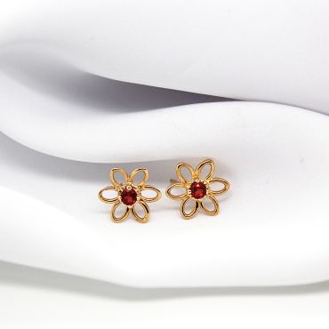 9ct Yellow Gold Garnet Flower Stud Gem Earrings