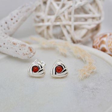 Sterling Silver Triangular Stud Earrings Set With A Round Cognac Amber Stone